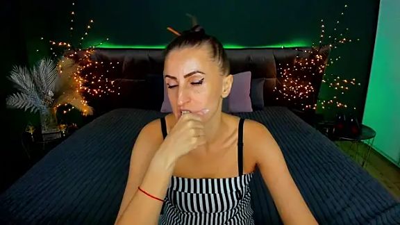 Rebecca_Diamond