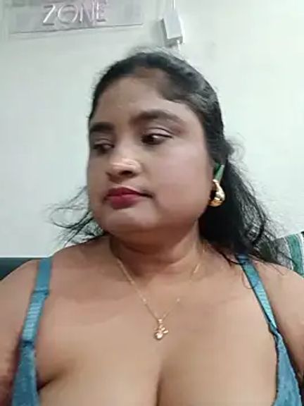 hornyriyanka