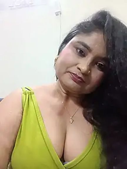 hornyriyanka