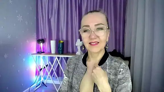 queen_a_n_i