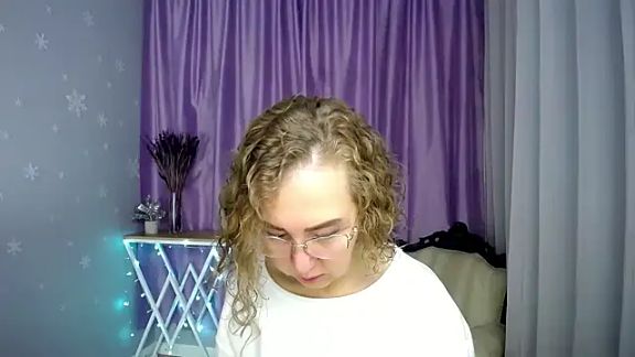queen_a_n_i