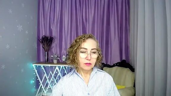 queen_a_n_i
