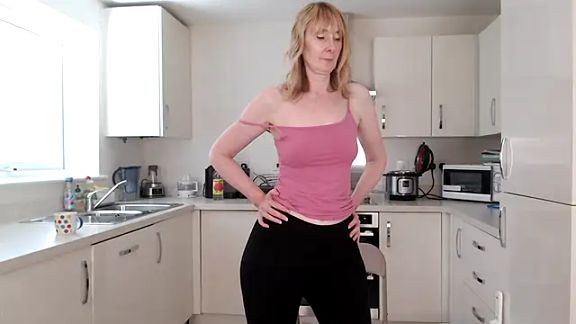 Anna_Raye