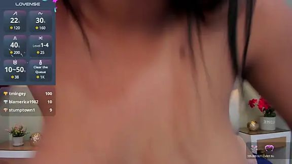 Lauraglowing_