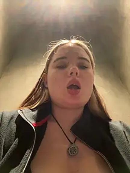 StephanieMur