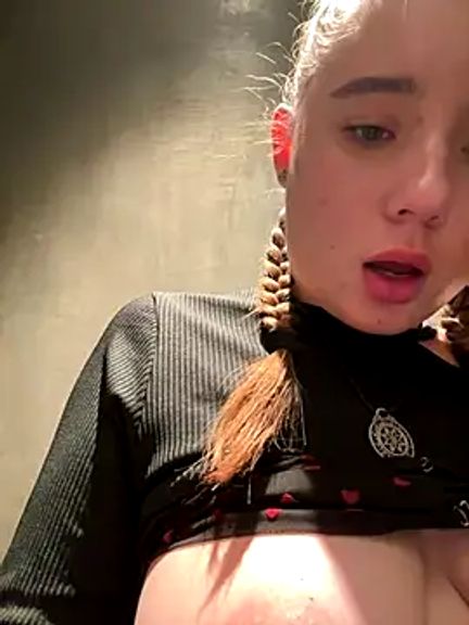 StephanieMur