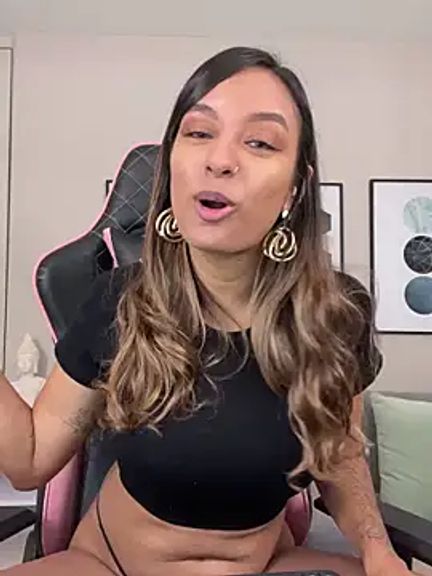 DianaHopson