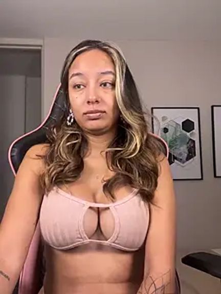 DianaHopson