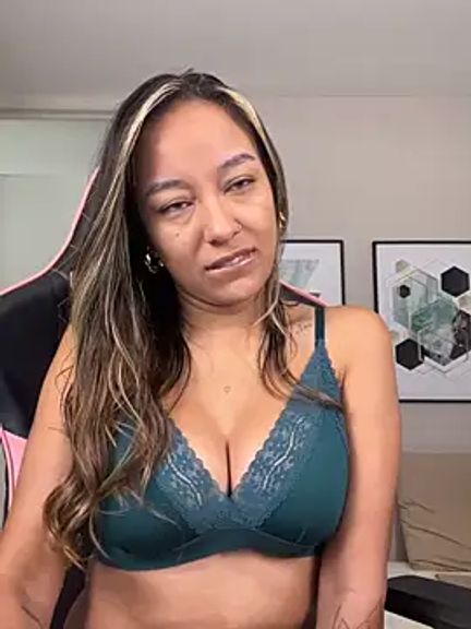 DianaHopson