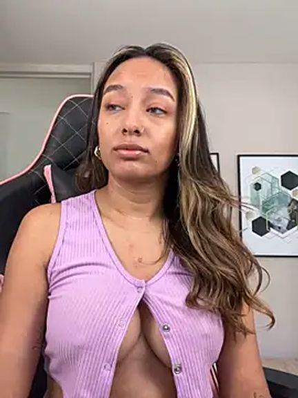 DianaHopson