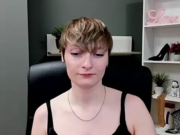 hottieBlair