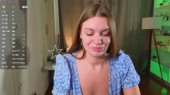 Lovella_Lips