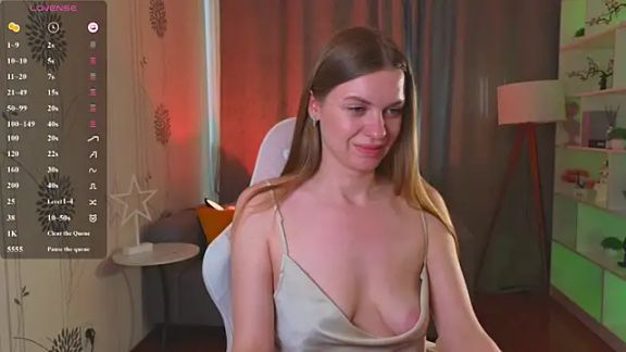 Lovella_Lips