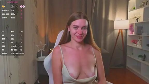 Lovella_Lips