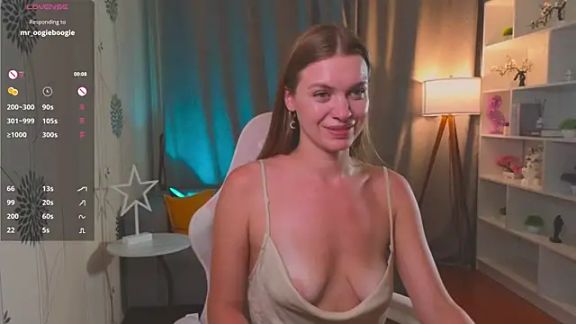 Lovella_Lips