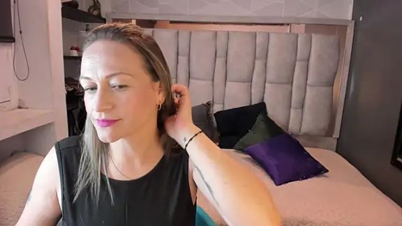 Charlot_milf