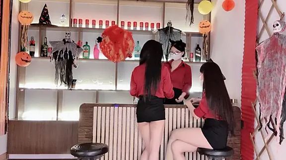 Jennie_Pub