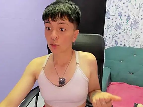 _Hannah_Hot
