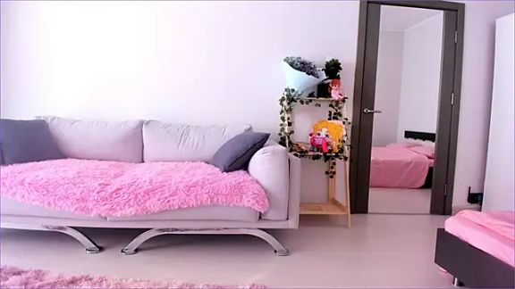 Passionate_Isabella