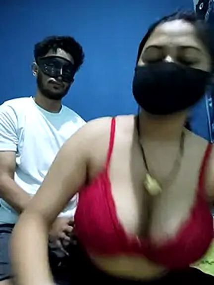 SassyWildCouple