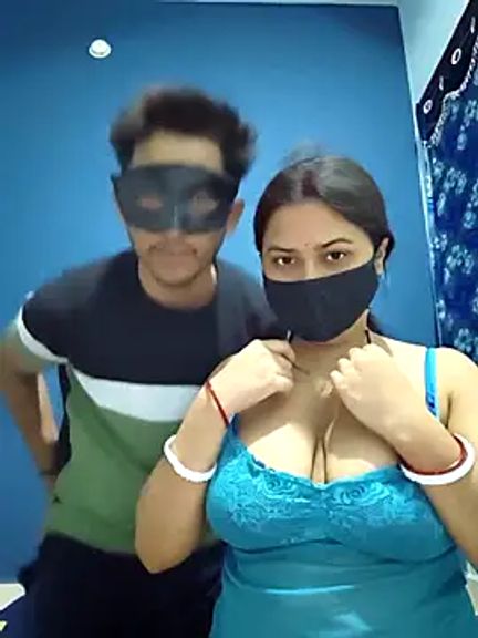 SassyWildCouple
