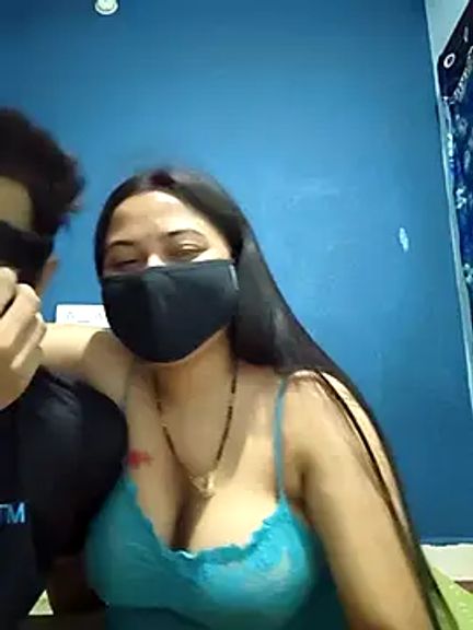 SassyWildCouple
