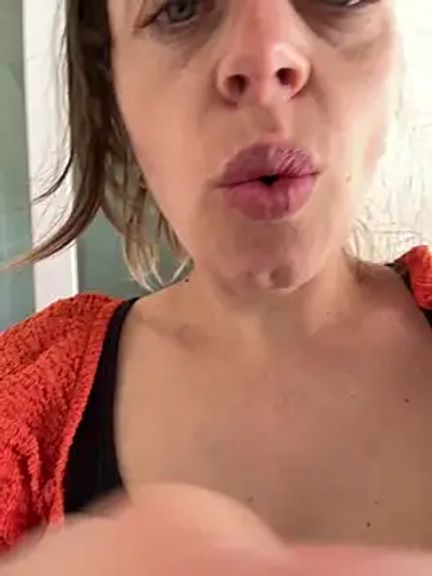 ladywithbigass