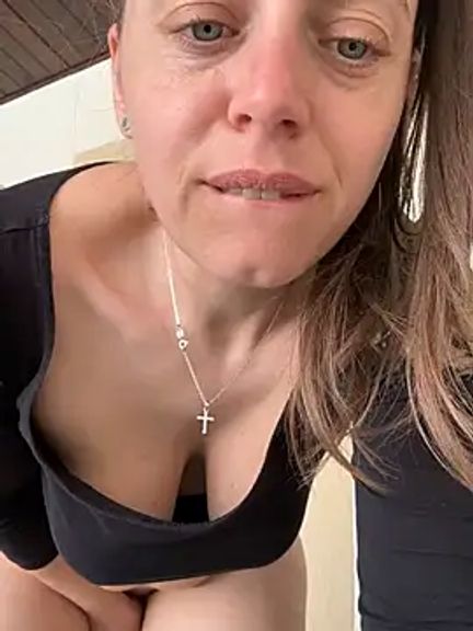 ladywithbigass