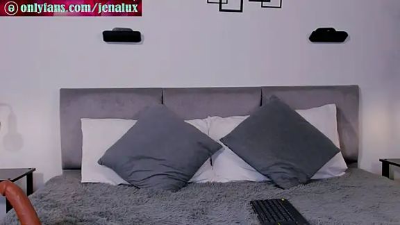 jennalux_