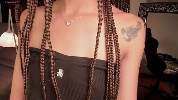 Nati____
