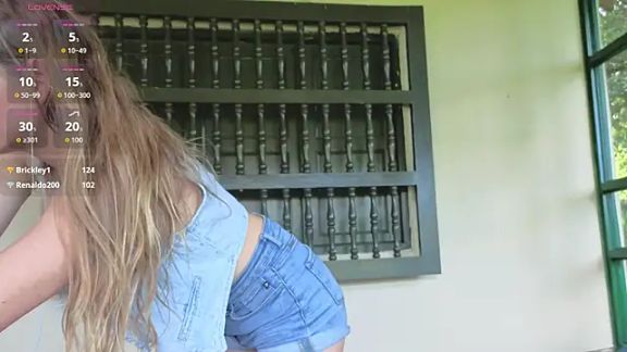 Angiehuston1