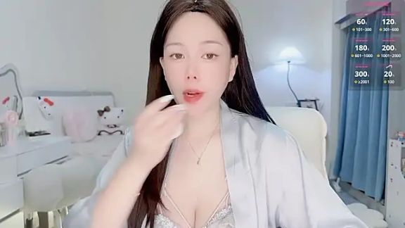 Bella_Ava