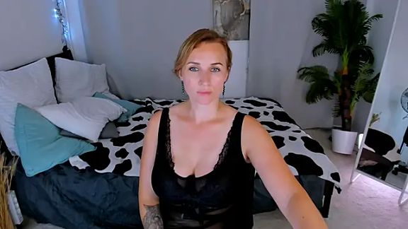 Karinella_x