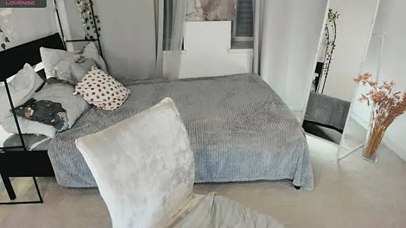Karinella_x