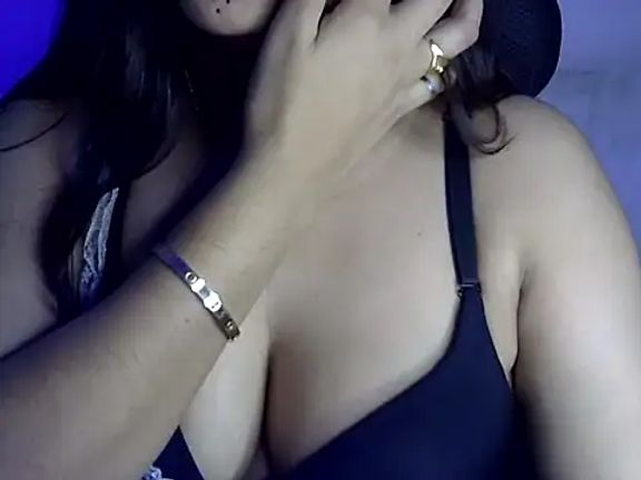 akshra_thakur20