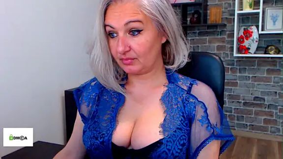 angel_devil_milf