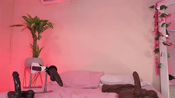 mili_moon_
