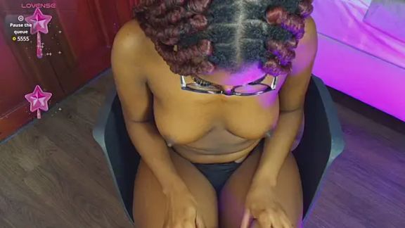 Raquel_jones