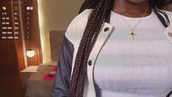 Raquel_jones