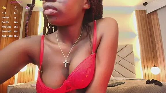 Raquel_jones
