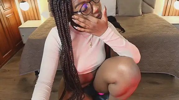 Raquel_jones