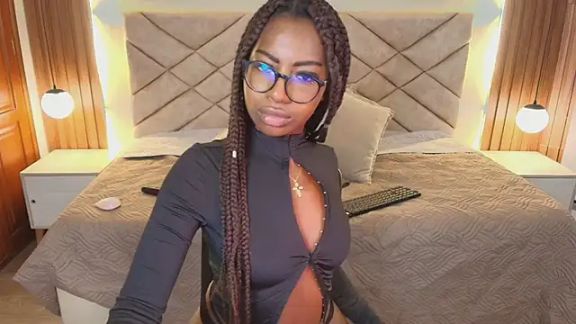 Raquel_jones