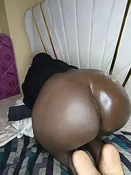 SquirtQueen16