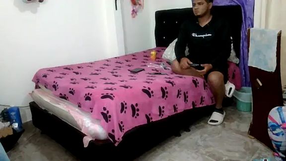 Boycuriousxxx