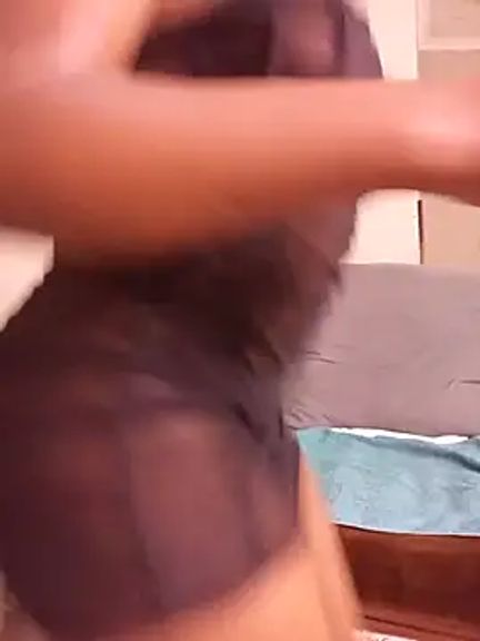 shy-lillyX22