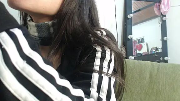 skinny_sweet2411