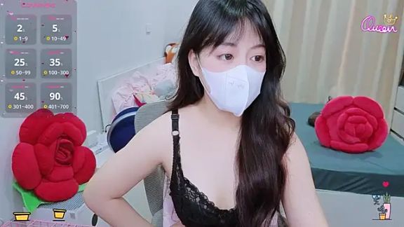 -MinaYoung-