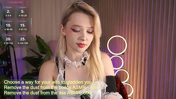 LauraWifeness