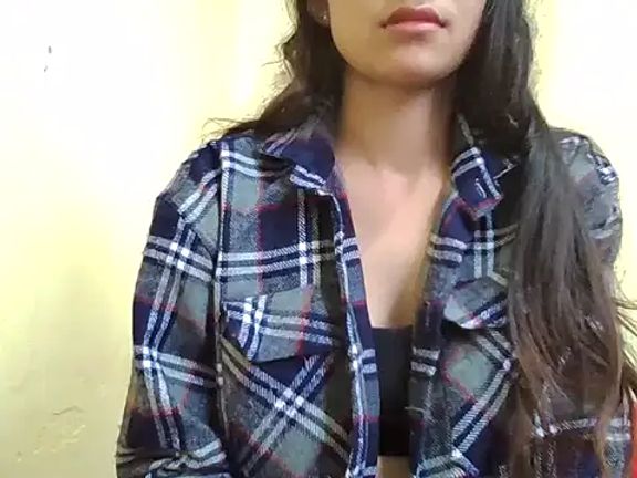 Zaara_00