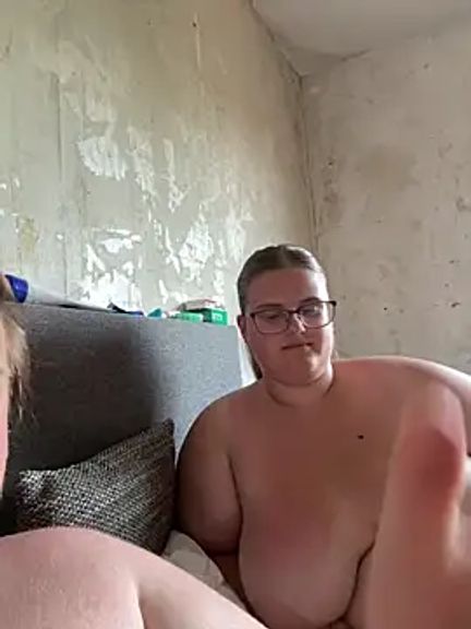 CurvyPaar2